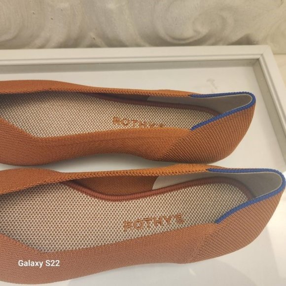 Rothy's "The Point II" Burnt Orange Flats. NWT. Size 8.5 - Picture 3 of 7